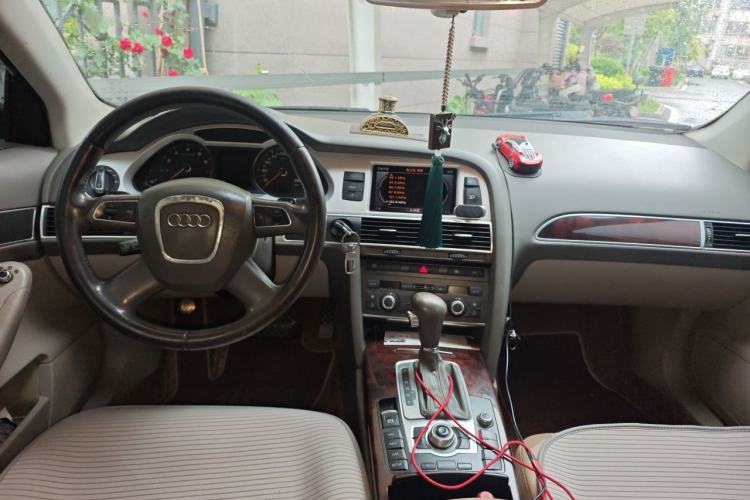 Used Audi A6L 2011 2.4L Technology Edition Center Console