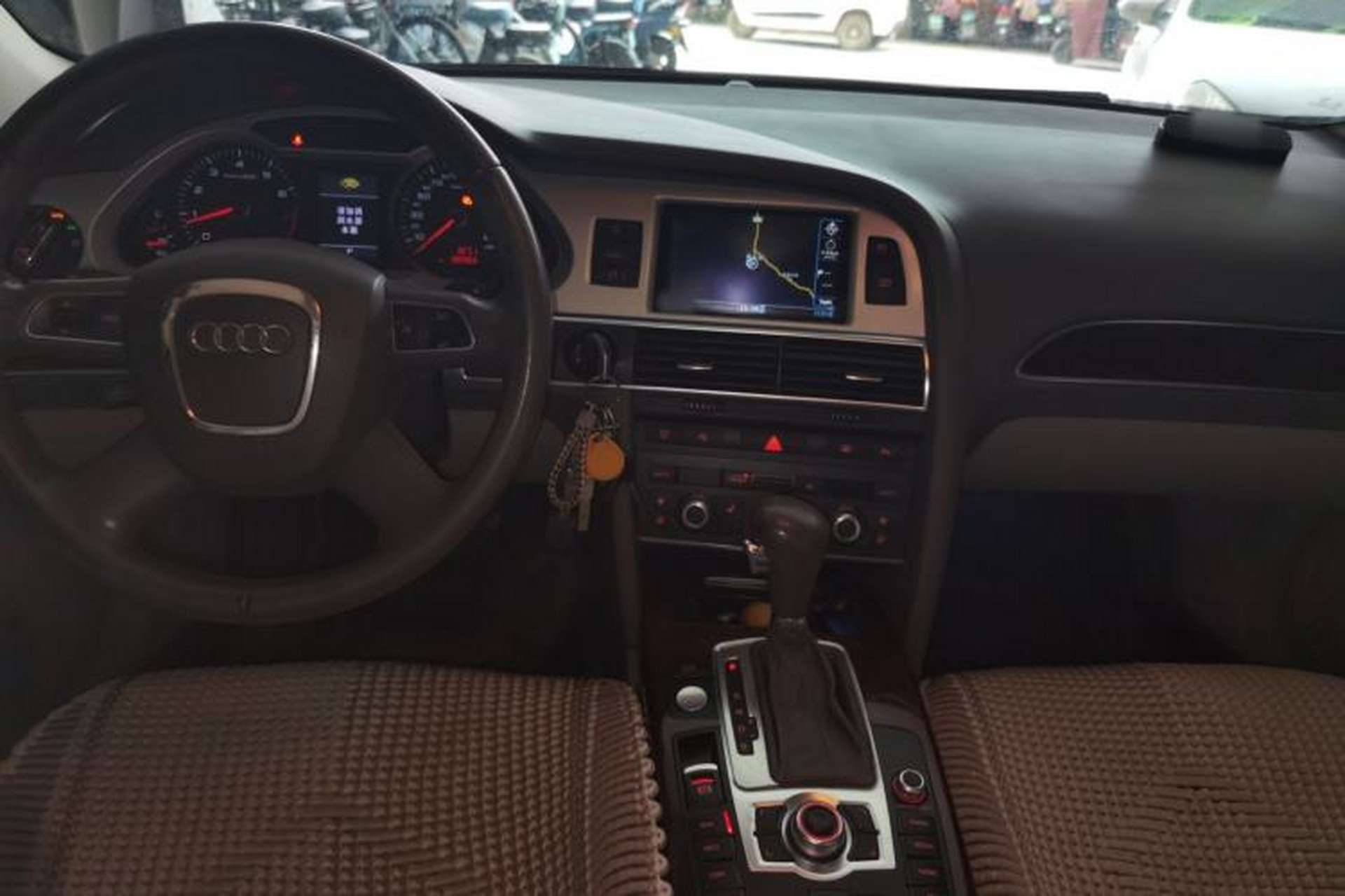 Used Audi A6L 2011 2.4L Comfort Edition Center Console