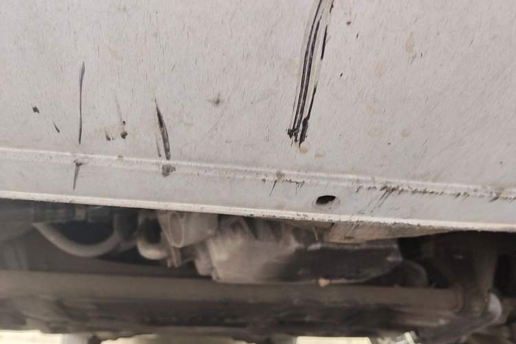 Used Audi A6L 2011 2.0 TFSI Automatic Standard Edition Chassis Front