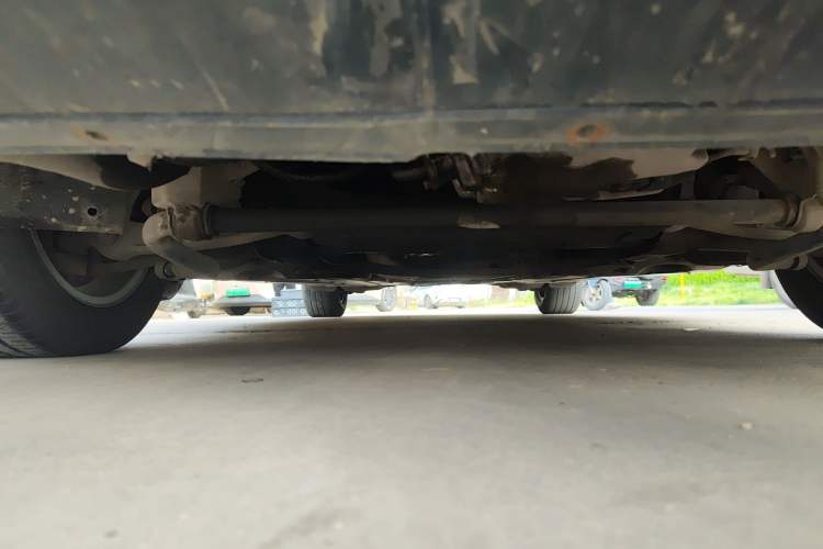 Used Audi A6L 2011 2.0 TFSI Automatic Standard Edition Chassis Front