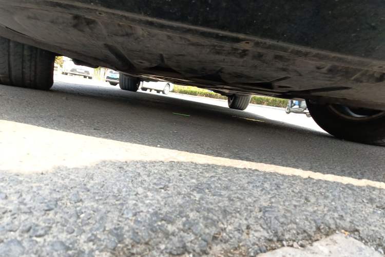 Used Audi A6L 2011 2.0 TFSI Automatic Standard Edition Chassis Front
