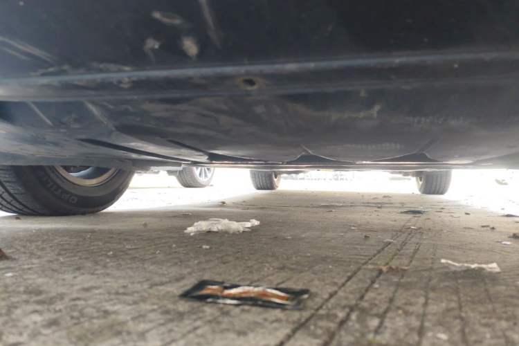 Used Audi A6L 2011 2.0 TFSI Automatic Standard Edition Chassis Front