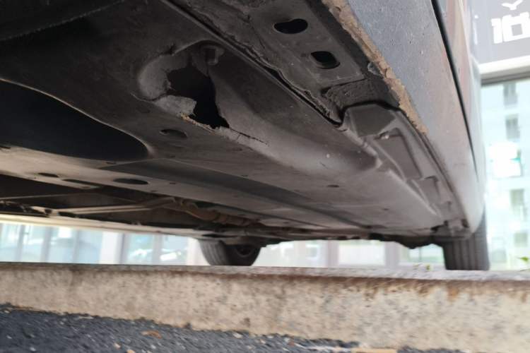 Used Audi A6L 2011 2.0 TFSI Automatic Standard Edition Chassis Front Left