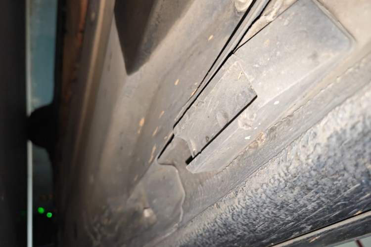 Used Audi A6L 2011 2.0 TFSI Automatic Standard Edition Chassis Front Left