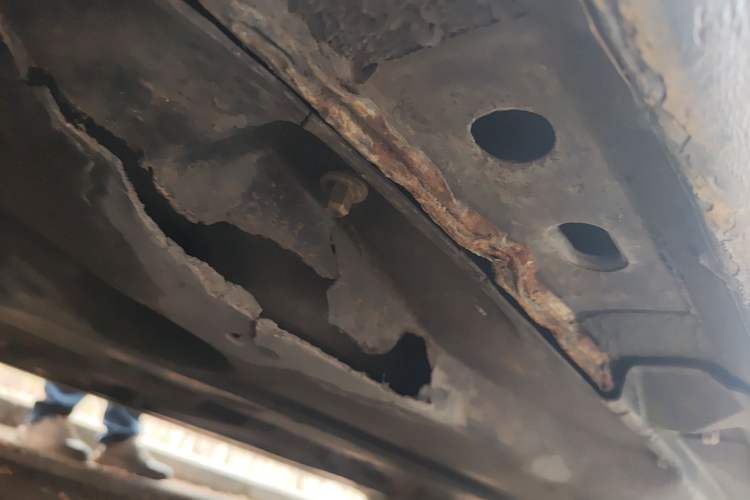 Used Audi A6L 2011 3.0 TFSI quattro Luxury Model Chassis Front Left