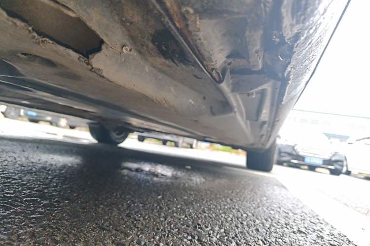 Used Audi A6L 2011 2.0 TFSI Automatic Standard Edition Chassis Front Left