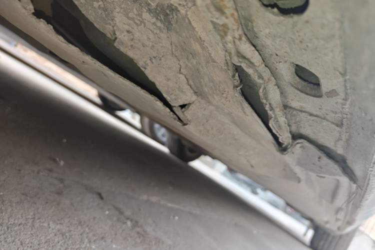 Used Audi A6L 2011 2.0 TFSI Automatic Standard Edition Chassis Front Left