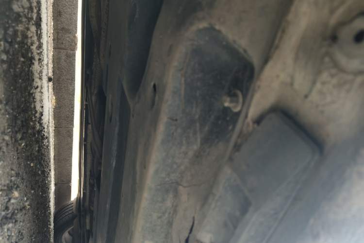 Used Audi A6L 2011 2.4L Comfort Edition Chassis Front Left