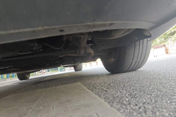 Used Audi A6L 2011 2.0 TFSI Automatic Standard Edition Chassis Front Left