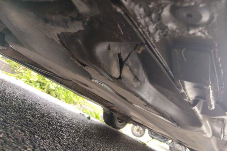 Used Audi A6L 2011 2.0 TFSI Automatic Standard Edition Chassis Front Left