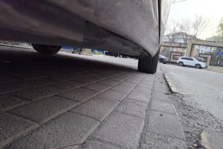 Used Audi A6L 2011 2.8 FSI Comfort Model Chassis Front Left