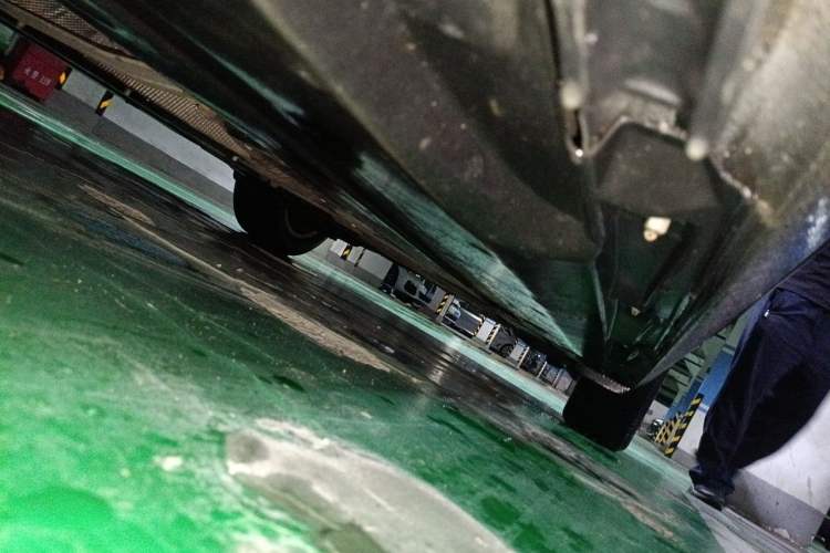 Used Audi A6L 2011 2.0 TFSI Automatic Standard Edition Chassis Front Left