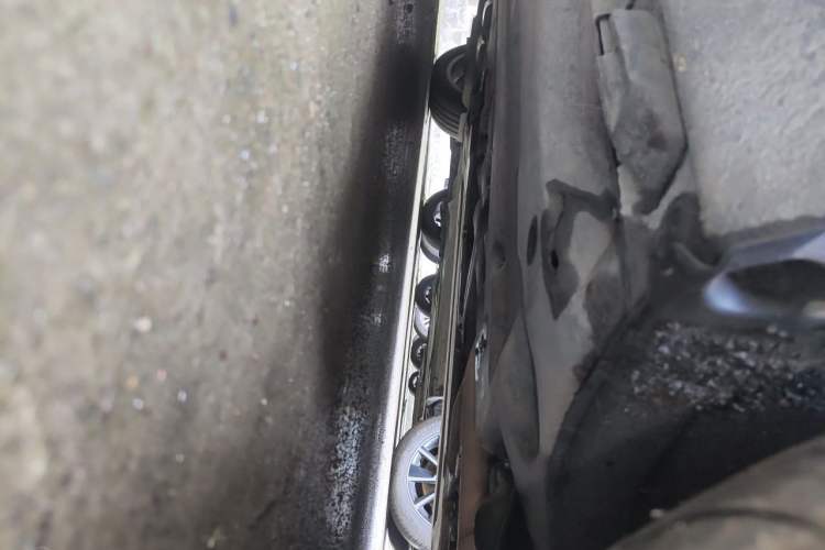 Used Audi A6L 2011 2.8 FSI Comfort Model Chassis Front Right