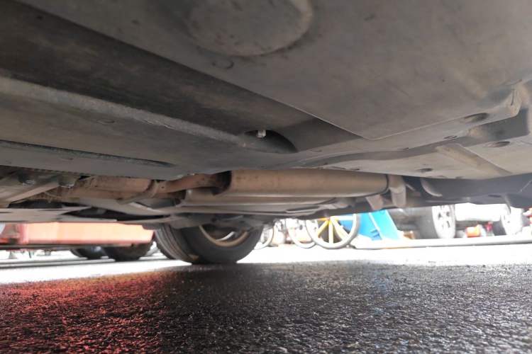 Used Audi A6L 2011 2.0 TFSI Automatic Standard Edition Chassis Front Right