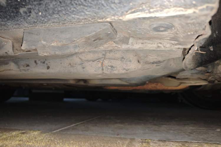 Used Audi A6L 2011 2.0 TFSI Automatic Standard Edition Chassis Front Right