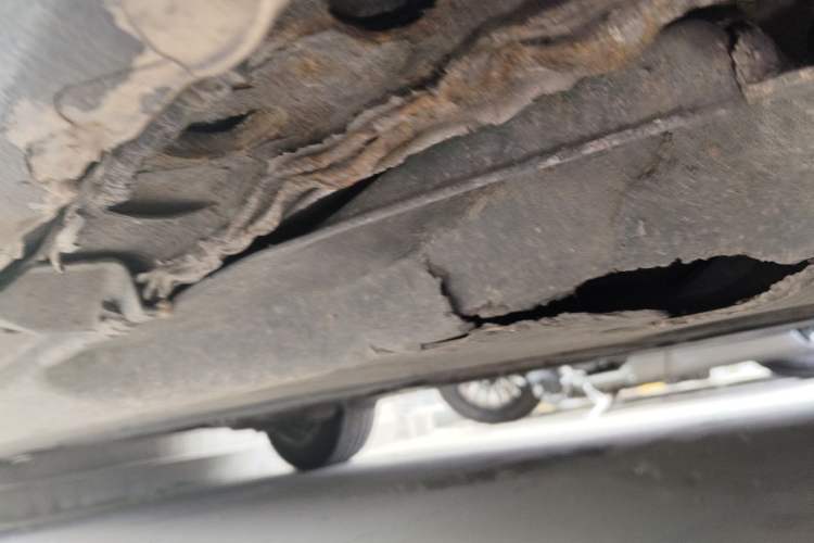 Used Audi A6L 2011 2.0 TFSI Automatic Standard Edition Chassis Front Right