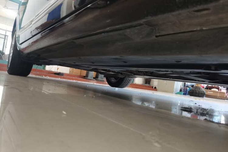 Used Audi A6L 2011 2.4L Comfort Edition Chassis Front Right