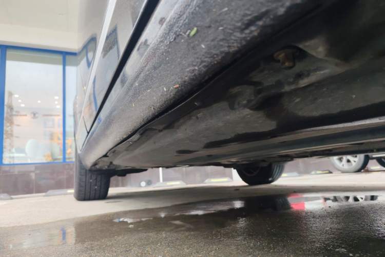 Used Audi A6L 2011 2.0 TFSI Automatic Standard Edition Chassis Front Right