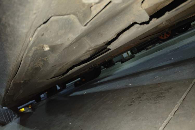 Used Audi A6L 2011 2.0 TFSI Automatic Standard Edition Chassis Front Right