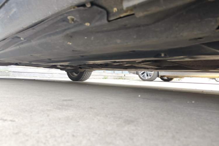 Used Audi A6L 2011 2.8 FSI Comfort Model Chassis Front Right
