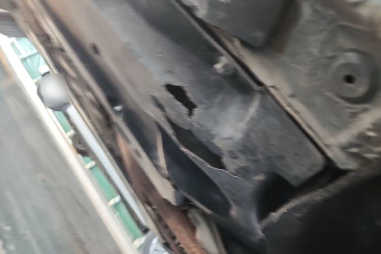 Used Audi A6L 2011 2.4L Comfort Edition Chassis Front Right