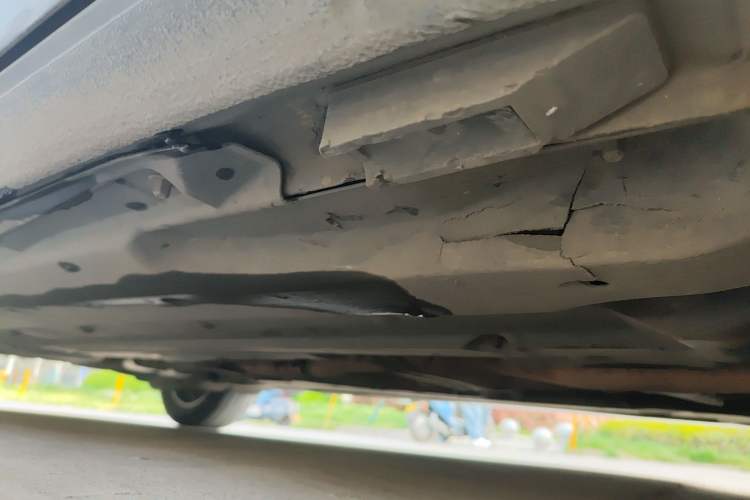 Used Audi A6L 2011 2.0 TFSI Automatic Standard Edition Chassis Front Right