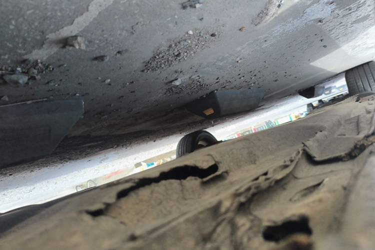 Used Audi A6L 2011 2.0 TFSI Automatic Standard Edition Chassis Front Right