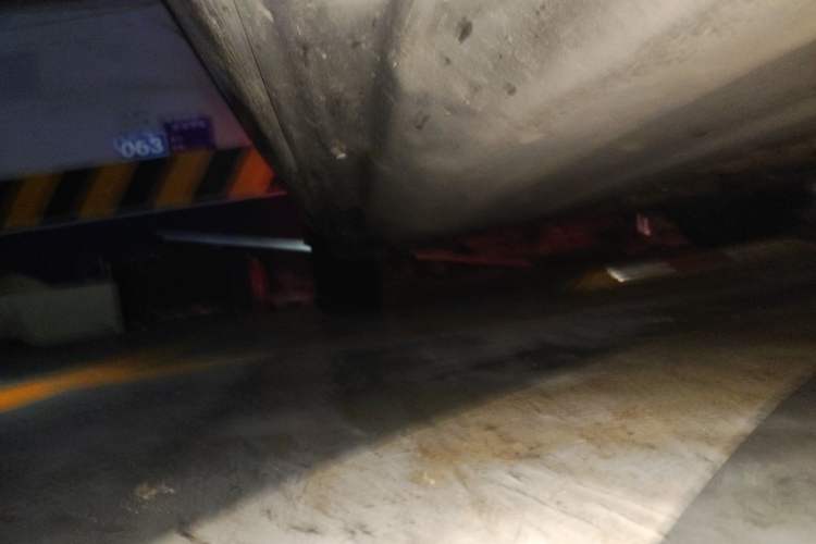 Used Audi A6L 2011 2.4L Comfort Edition Chassis Front Right