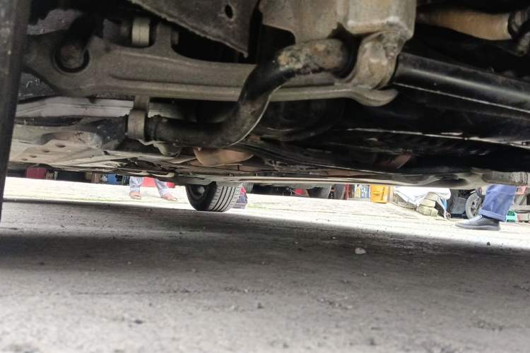 Used Audi A6L 2011 2.4L Comfort Edition Chassis Front Right
