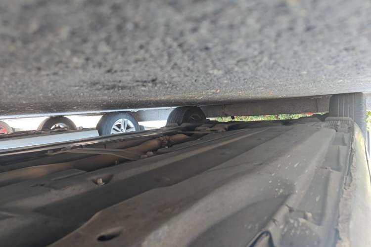 Used Audi A6L 2011 2.0 TFSI Automatic Standard Edition Chassis Front Right