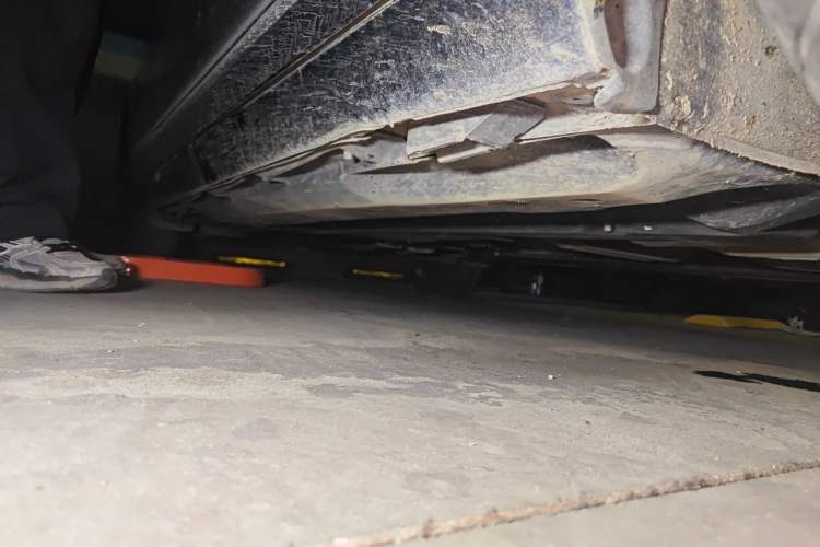 Used Audi A6L 2011 2.8 FSI Luxury Model Chassis Front Right