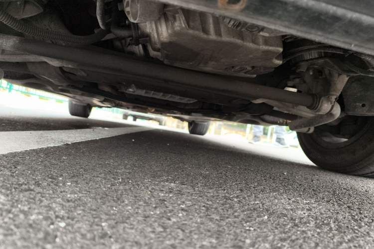 Used Audi A6L 2011 2.0 TFSI automatic Comfort trim Chassis Front
