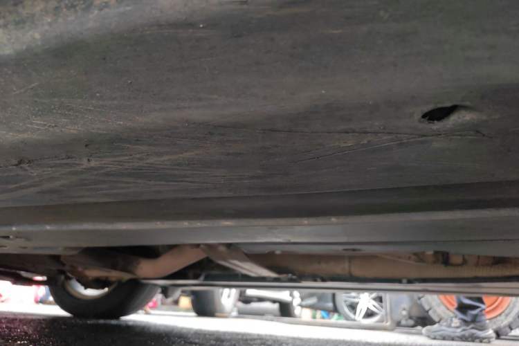Used Audi A6L 2011 2.0 TFSI Automatic Standard Edition Chassis Rear Left
