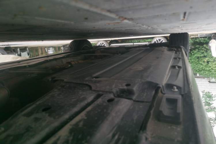 Used Audi A6L 2011 2.0 TFSI Automatic Standard Edition Chassis Rear Left
