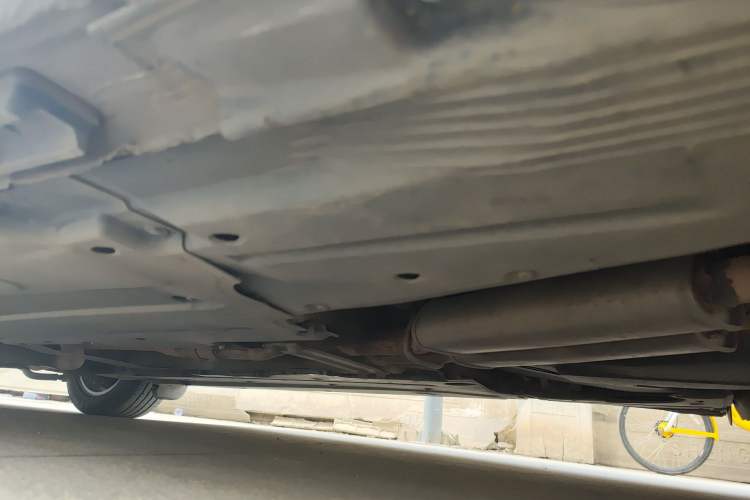 Used Audi A6L 2011 2.0 TFSI Automatic Standard Edition Chassis Rear Left