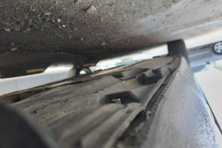 Used Audi A6L 2011 2.0 TFSI Automatic Standard Edition Chassis Rear Left