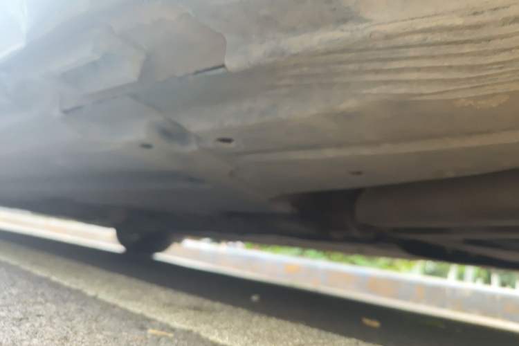 Used Audi A6L 2011 2.0 TFSI Automatic Standard Edition Chassis Rear Left
