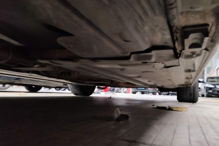 Used Audi A6L 2011 2.0 TFSI Automatic Standard Edition Chassis Rear Right