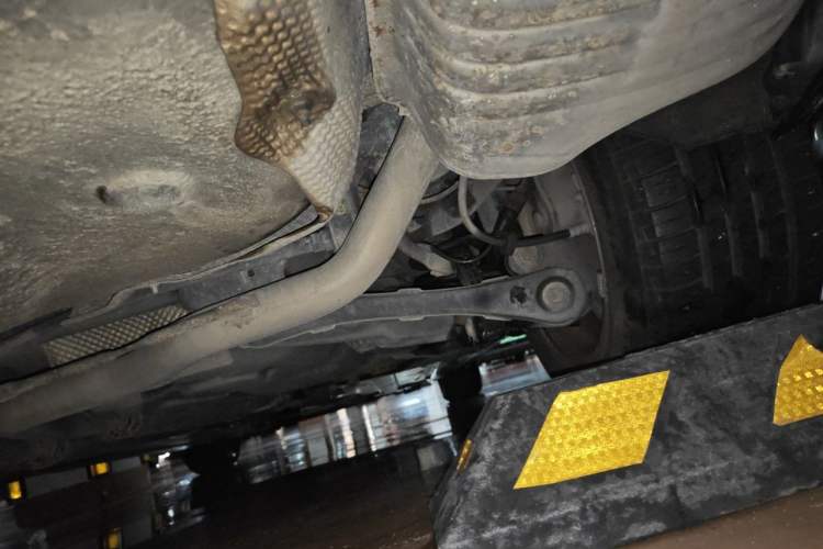 Used Audi A6L 2011 2.0 TFSI Automatic Standard Edition Chassis Rear Right
