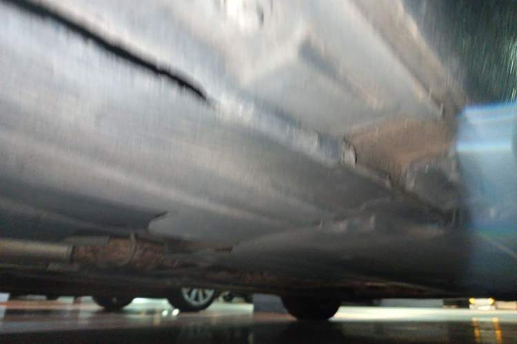 Used Audi A6L 2011 2.0 TFSI Automatic Standard Edition Chassis Rear Right