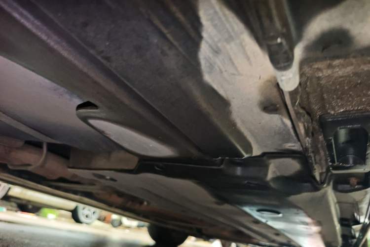 Used Audi A6L 2011 2.0 TFSI Automatic Standard Edition Chassis Rear Right