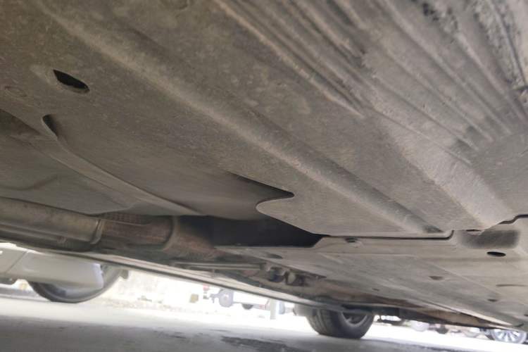 Used Audi A6L 2011 2.0 TFSI Automatic Standard Edition Chassis Rear Right