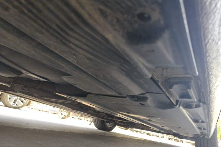 Used Audi A6L 2011 2.8 FSI Comfort Model Chassis Rear Right
