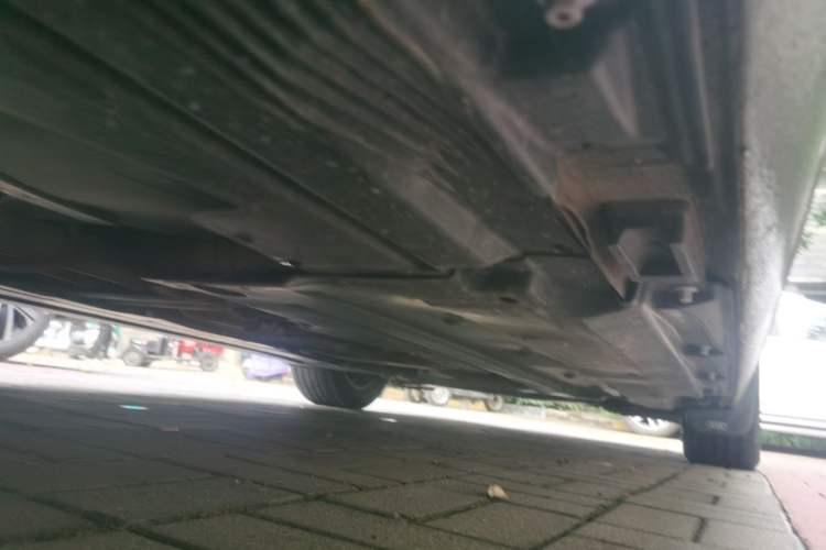 Used Audi A6L 2011 2.0 TFSI Automatic Standard Edition Chassis Rear Right