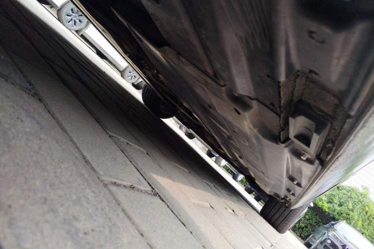 Used Audi A6L 2011 2.8 FSI Comfort Model Chassis Rear Right