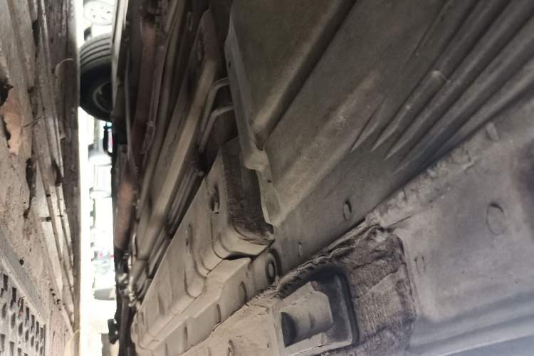 Used Audi A6L 2011 2.0 TFSI automatic Comfort trim Chassis Rear Right