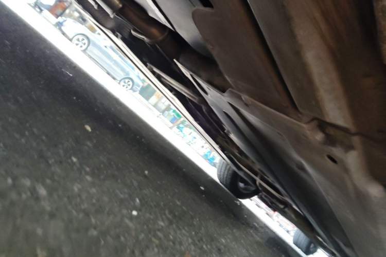 Used Audi A6L 2011 2.8 FSI Comfort Model Chassis Rear Right
