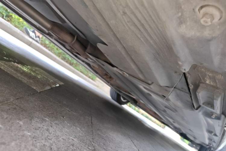 Used Audi A6L 2011 2.0 TFSI Automatic Standard Edition Chassis Rear Right