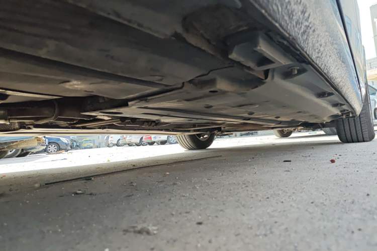 Used Audi A6L 2011 2.0 TFSI Automatic Standard Edition Chassis Rear Right