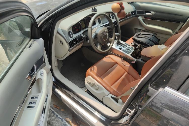 Used Audi A6L 2011 2.0 TFSI Automatic Standard Edition Driver Seat